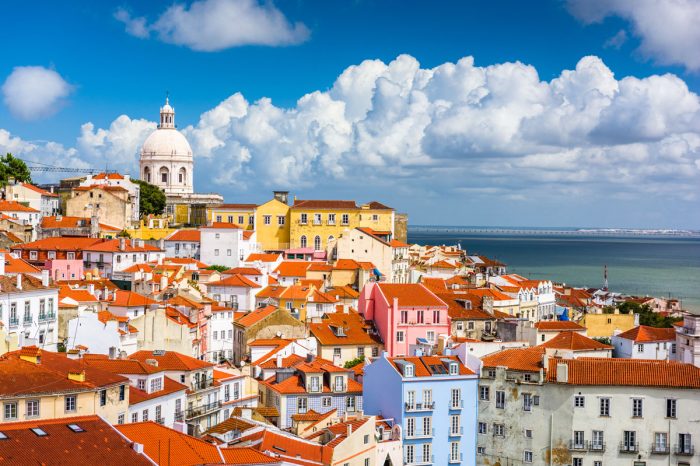 lisbon-portugal-skyline-JHVLYKP-o070fegnkttbxk8gd6w3hf9b45ndgw0fr8fn1lmqlw 